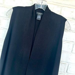 J'envie sleevless black cardi wrap, small